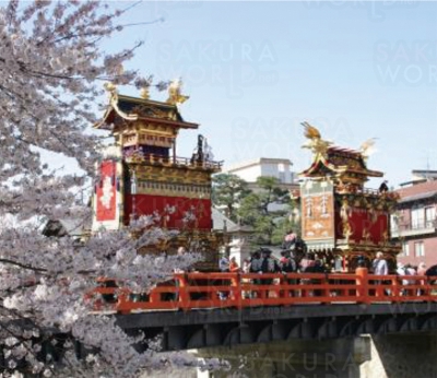 春の高山祭（提供 高山市役所）